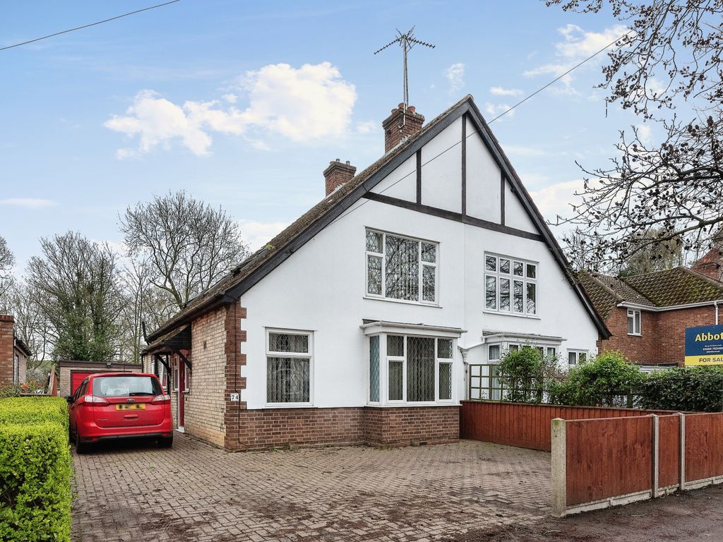 3 bed semidetached house for sale in Fornham Road, Bury St. Edmunds