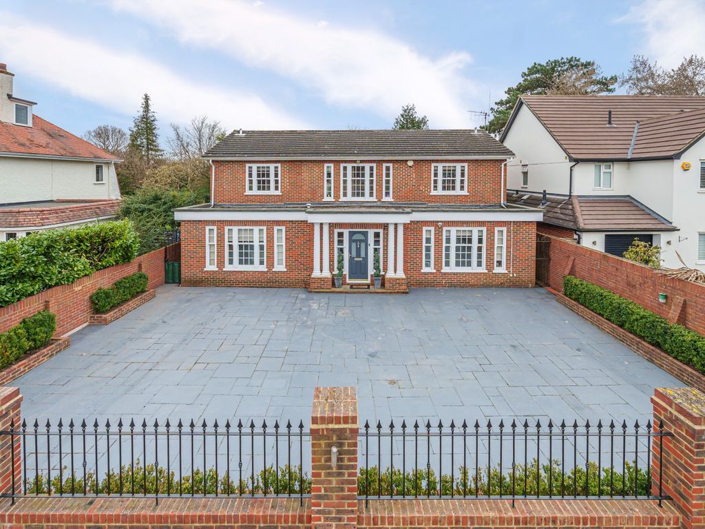 5 bed detached house for sale in Crossway, WaltonOnThames KT12 Zoopla