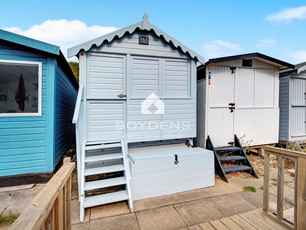 Property for sale in Southview Drive, Walton On The Naze CO14 Zoopla