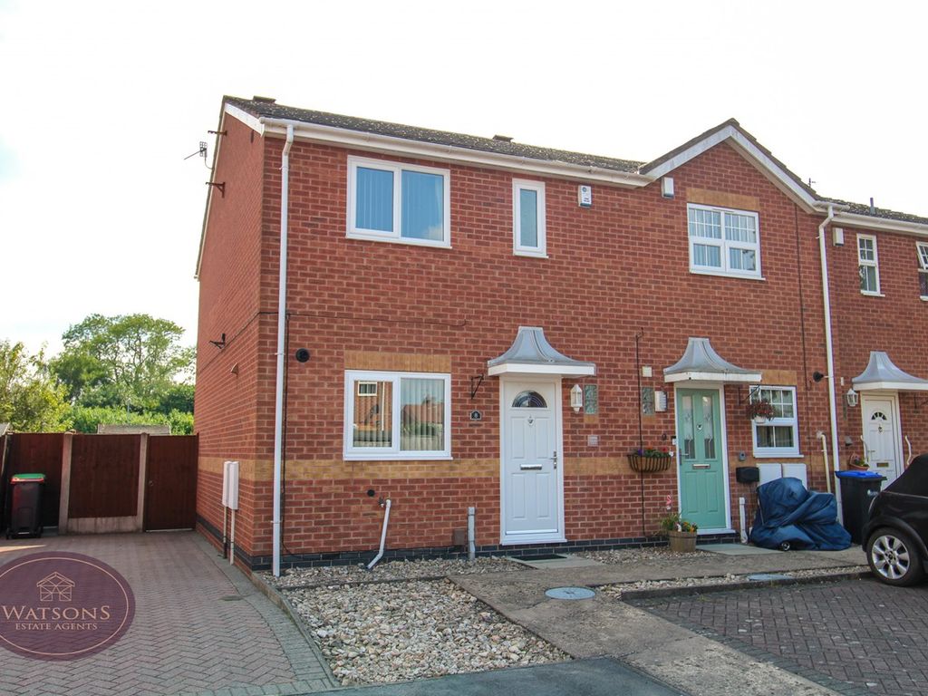 3 bed semidetached house for sale in Park View, Hucknall, Nottingham