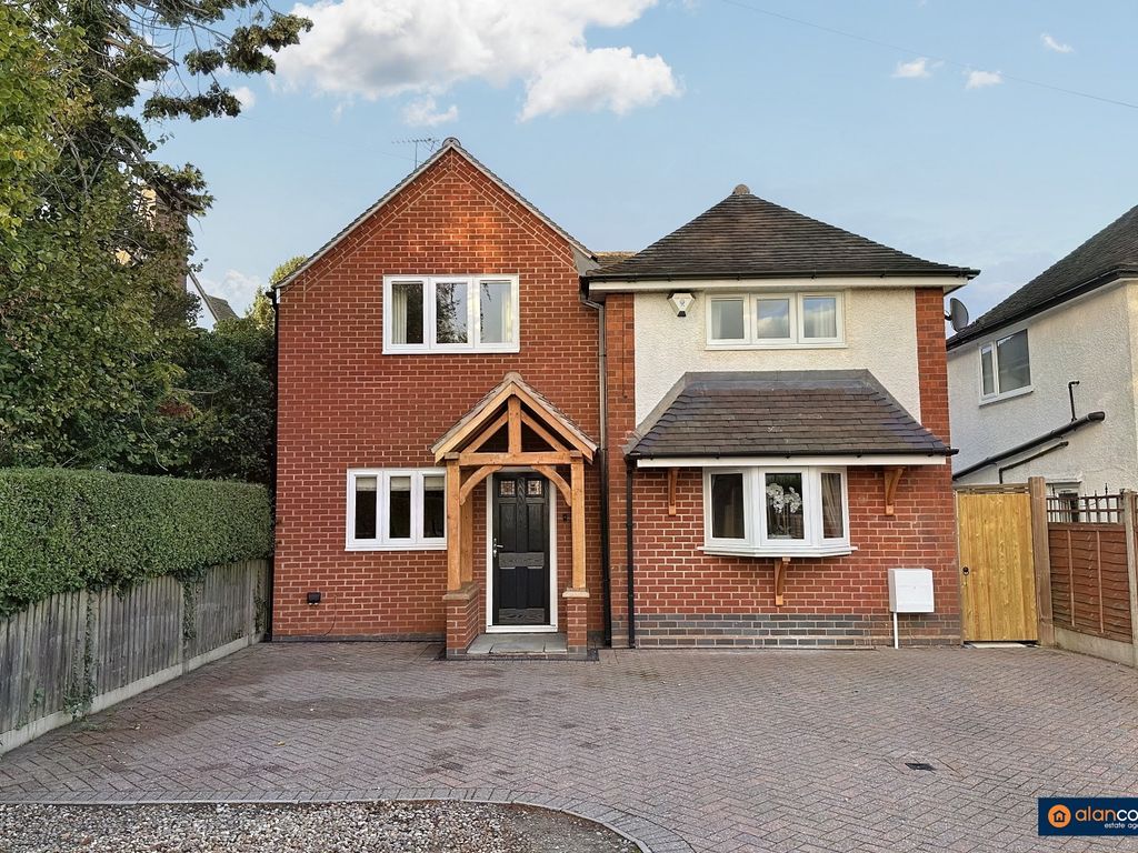 4 bed detached house for sale in Lutterworth Road, Nuneaton CV11, £