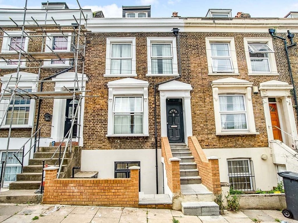 Alpha Road, London SE14  