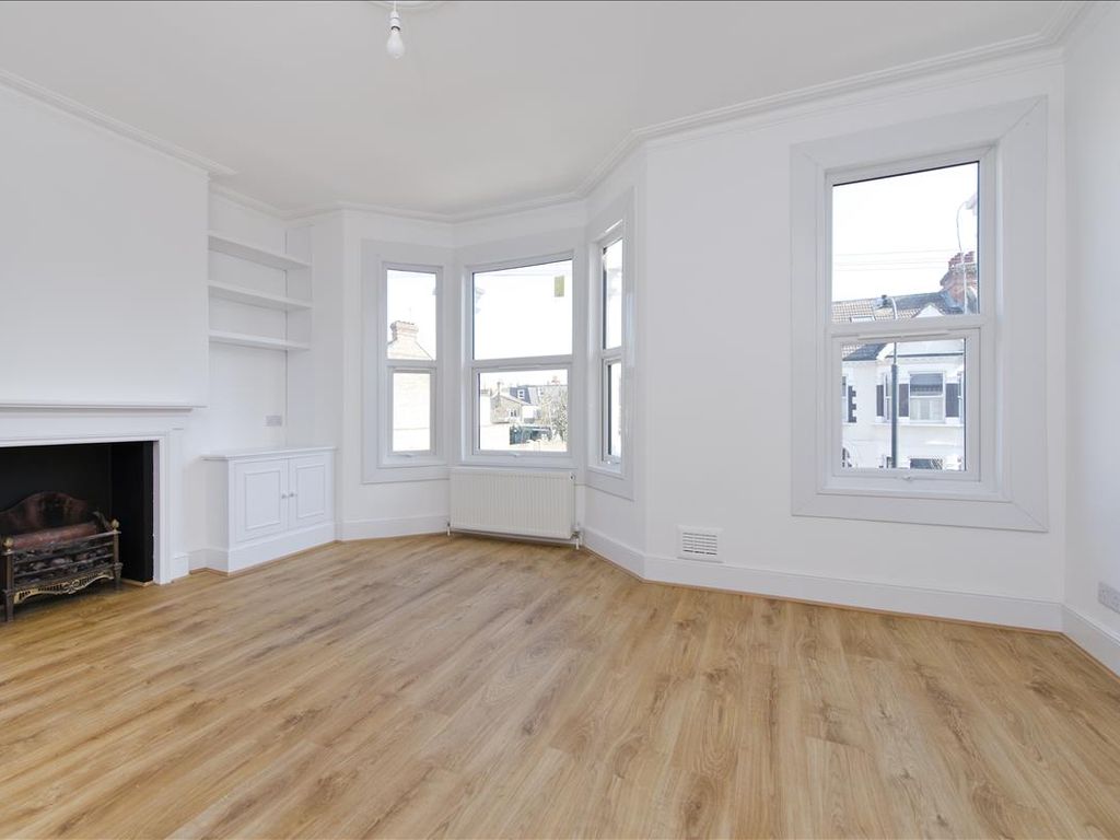 2 bed flat to rent in Kenyon Street, London SW6, £3,000 pcm Zoopla