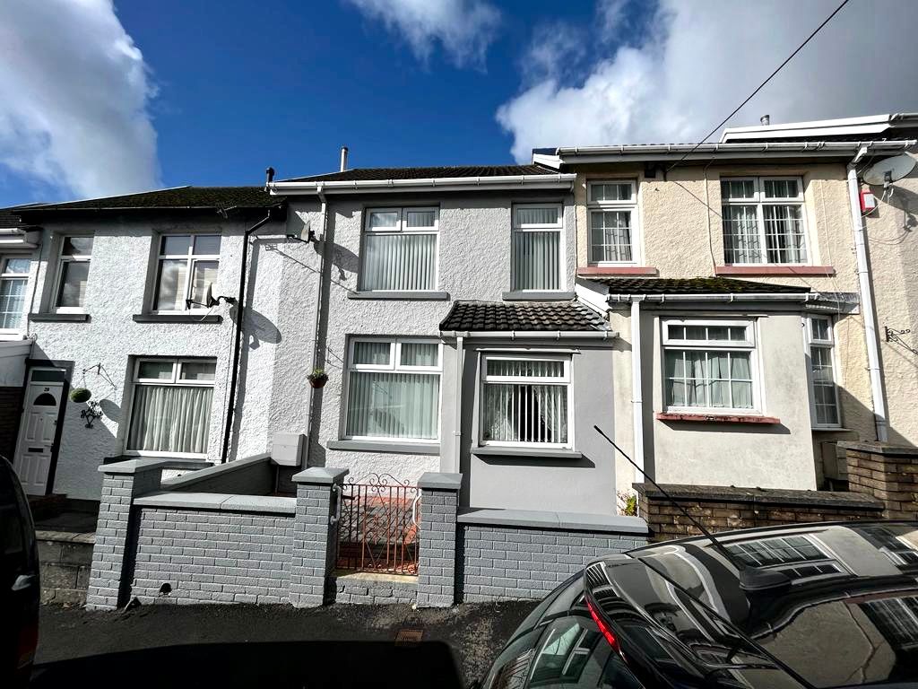3 bed property for sale in St. Tydfils Avenue, Merthyr Tydfil, Mid