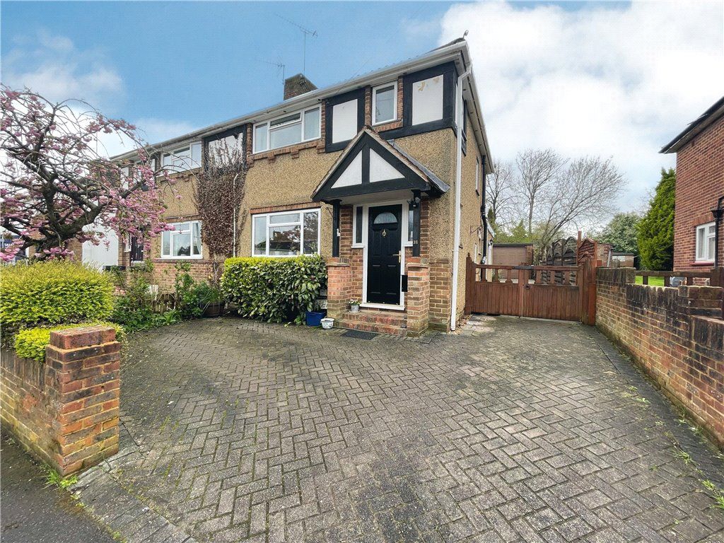 3 bed semidetached house for sale in Kingsway, Aldershot, Hampshire GU11 Zoopla