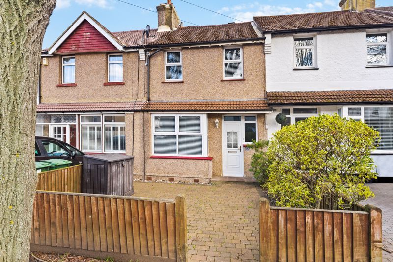 2 bed terraced house for sale in Stanley Road, Carshalton SM5 Zoopla