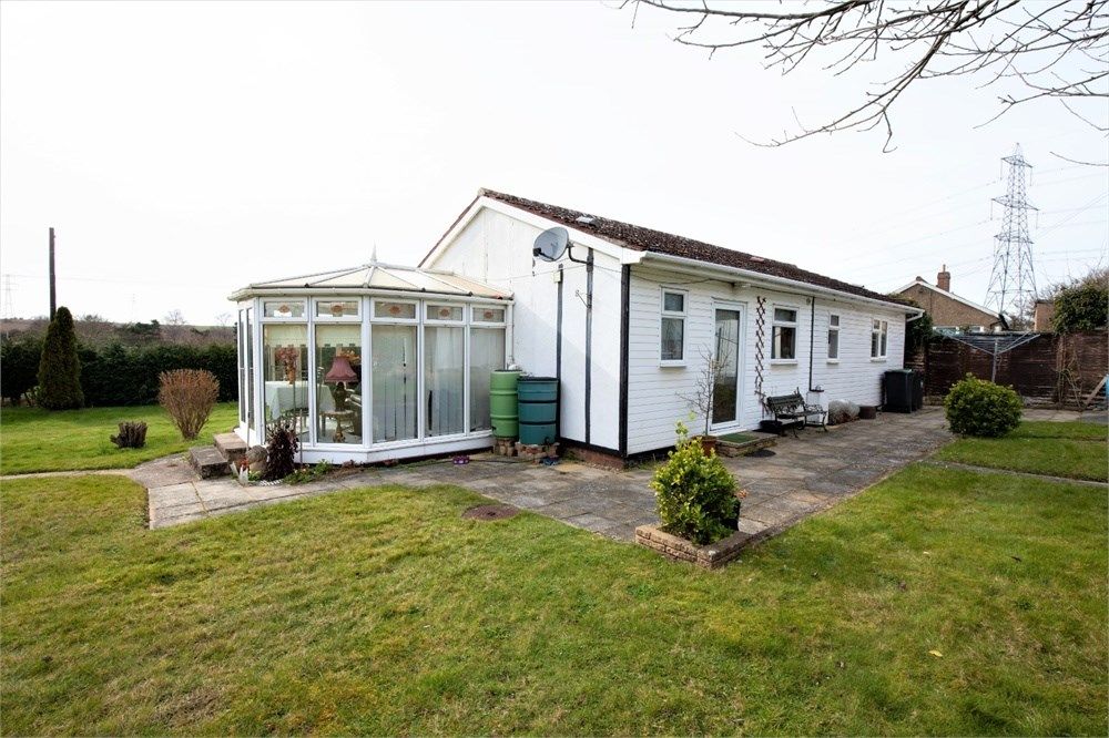 2 bed detached bungalow for sale in North Hall Road, Ugley,