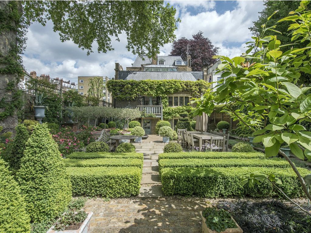 7 bed detached house for sale in Addison Road, Holland Park, London W14 Zoopla