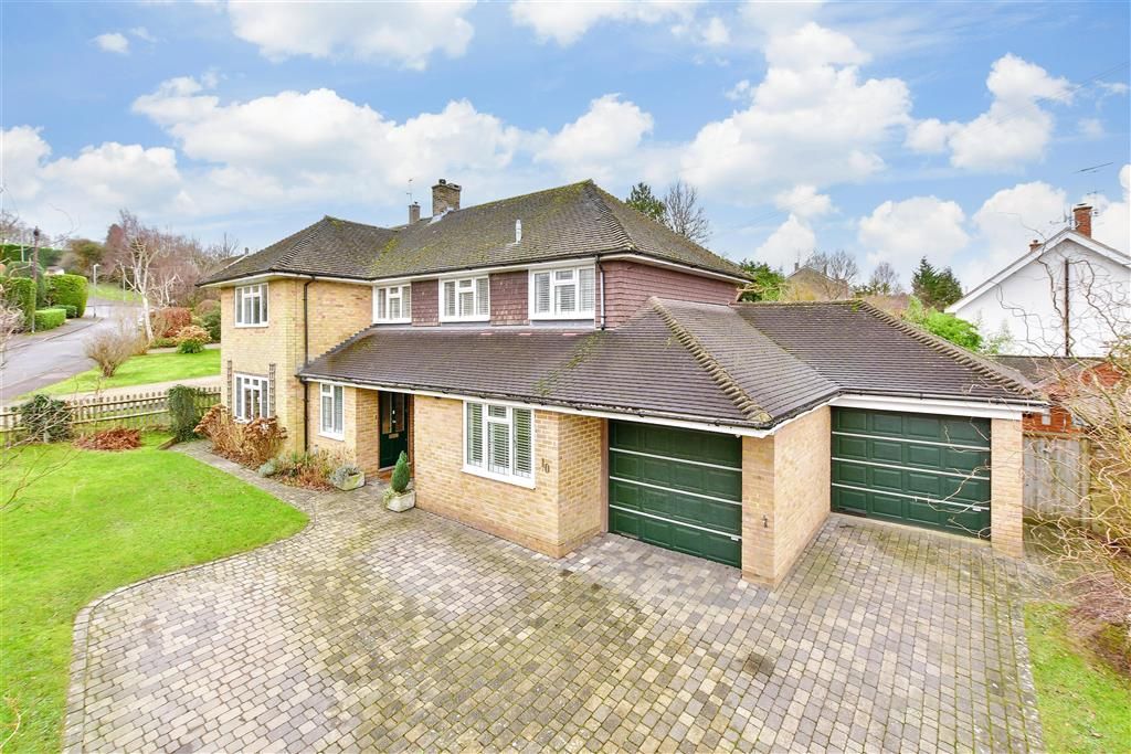 4 bed detached house for sale in Elphicks Place, Tunbridge Wells, Kent