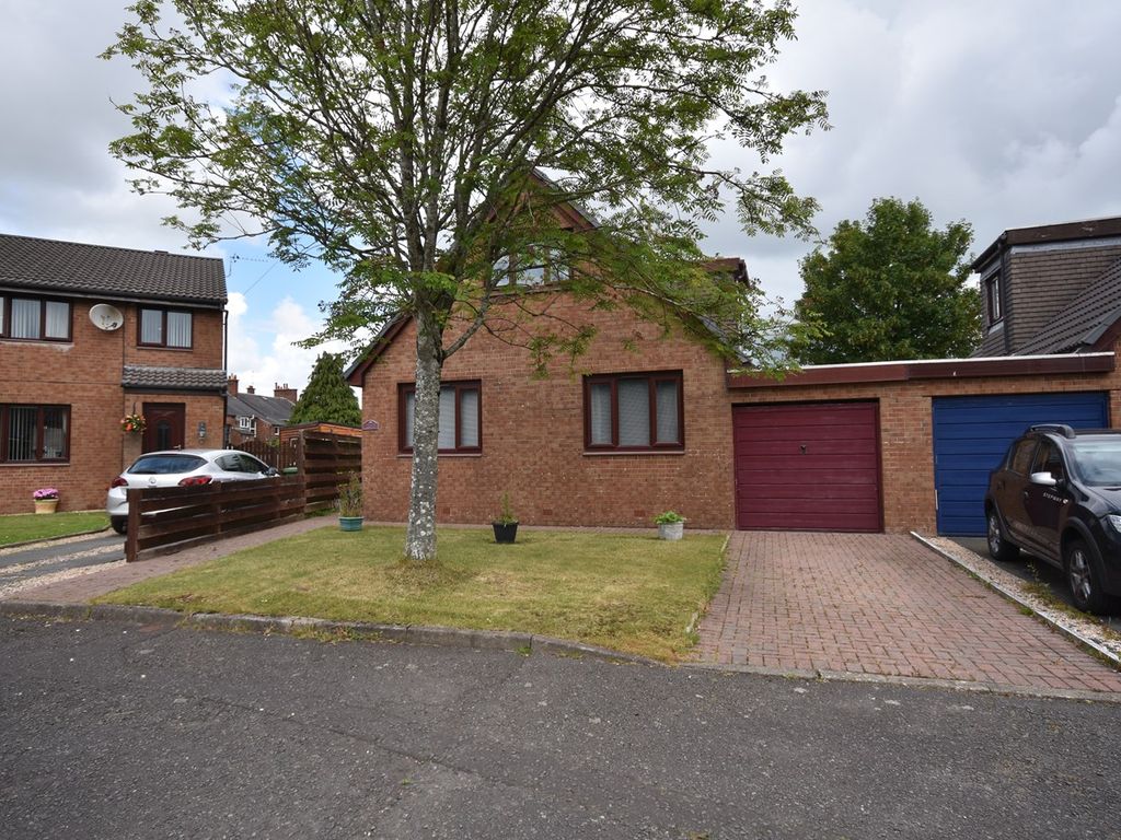 4 bed property for sale in Fairyhill Place, Kilmarnock KA1 Zoopla