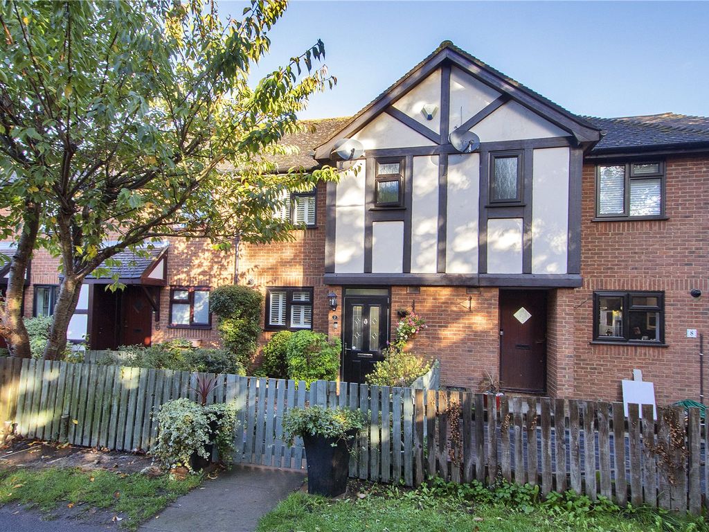 3 bed terraced house for sale in Red Street, Southfleet, Gravesend