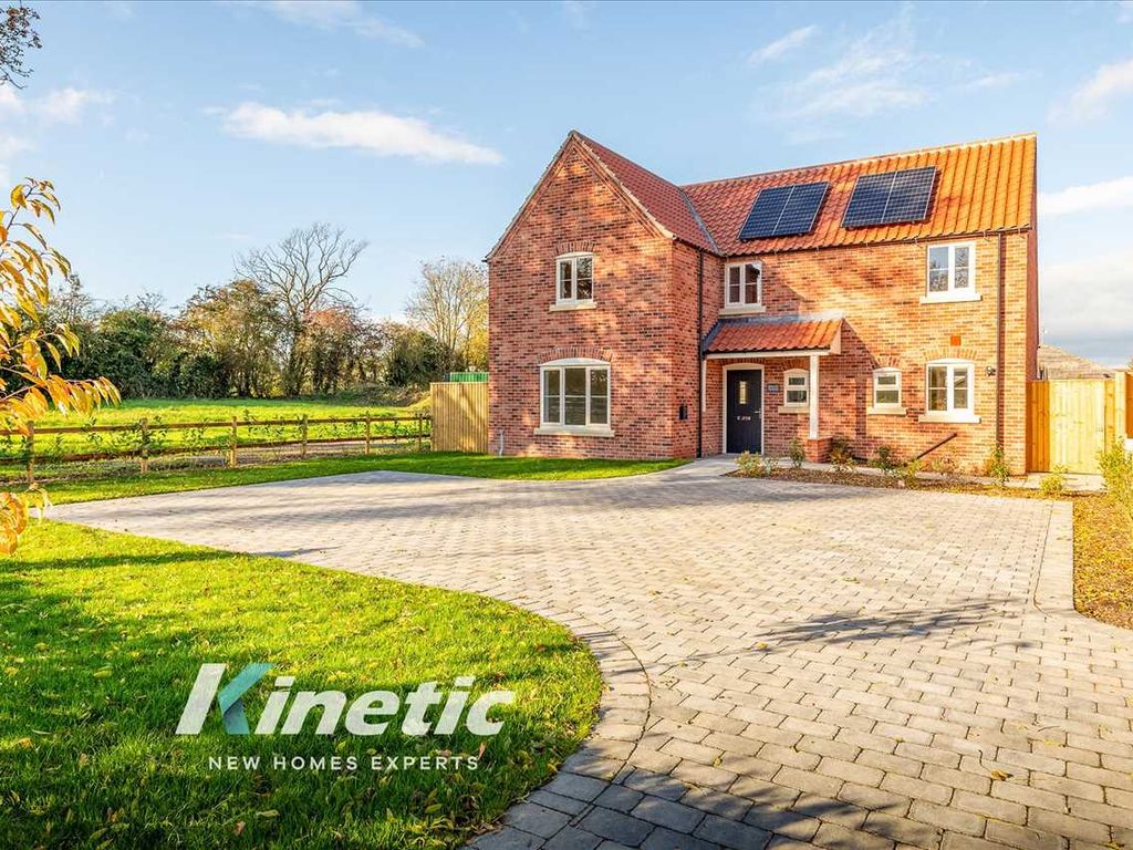 New home, 4 bed detached house for sale in Beech House, The Willows