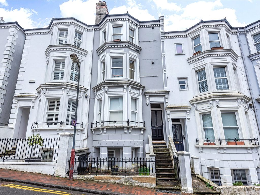 South Grove, Tunbridge Wells, Kent TN1  