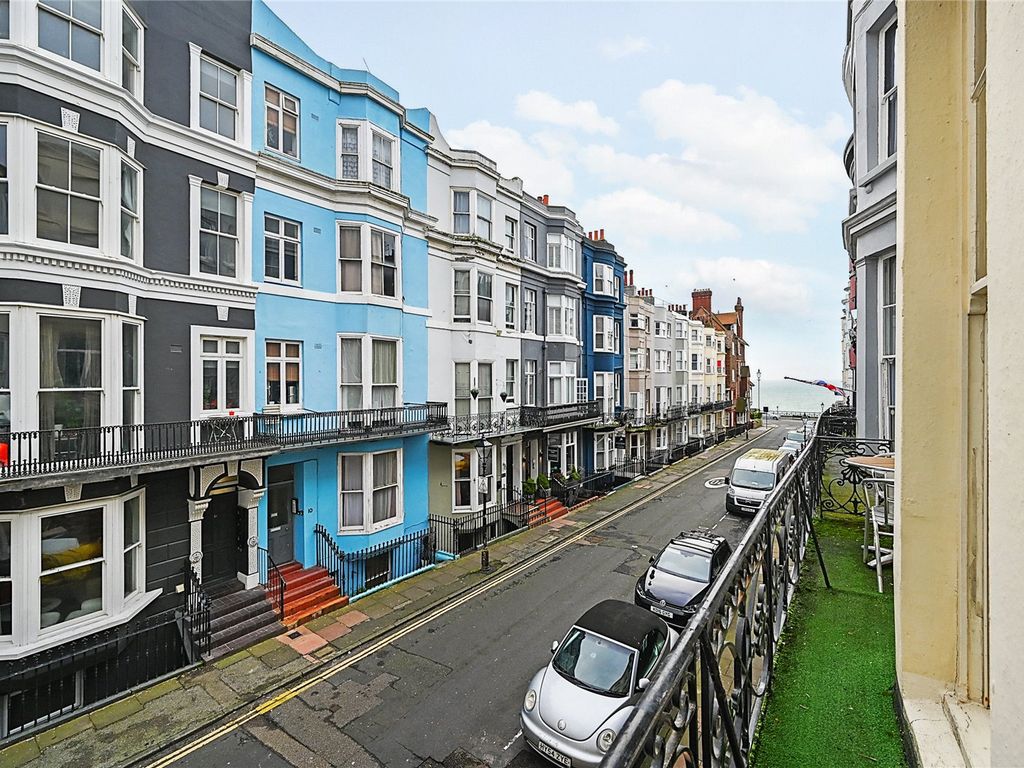 1 bed flat for sale in Charlotte Street, Brighton, East Sussex BN2, £