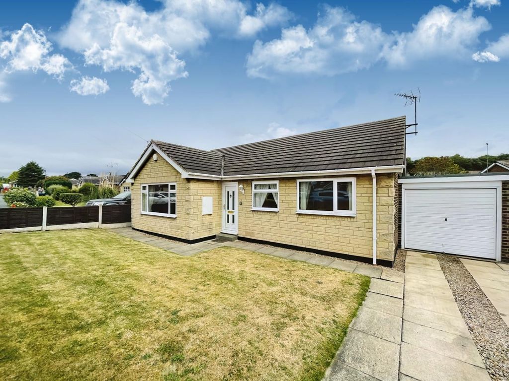 3 bed detached bungalow for sale in Marlborough Avenue, Byram