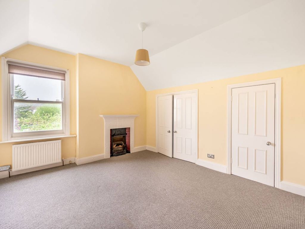 Brondesbury Park, Brondesbury Park, London NW2  