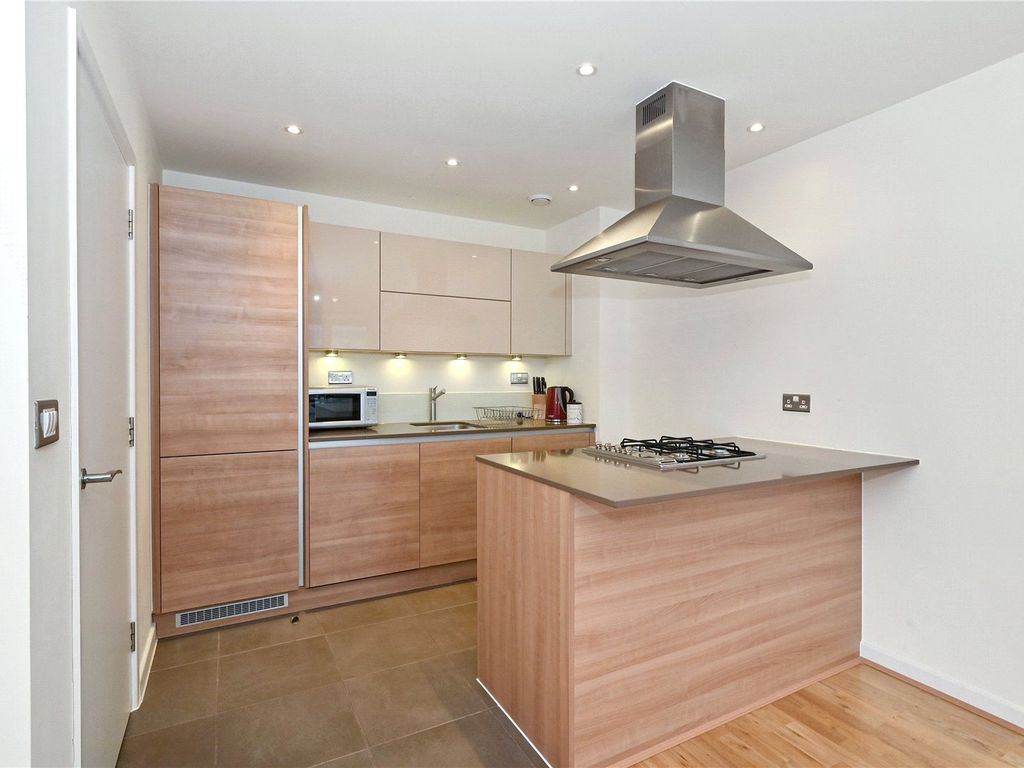 Warwick Apartments, 132 Cable Street, London E1  