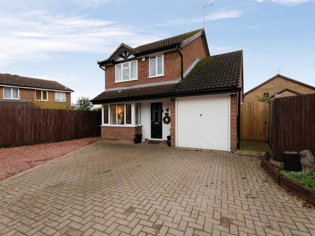 Tiffany Gardens, Northampton NN4  