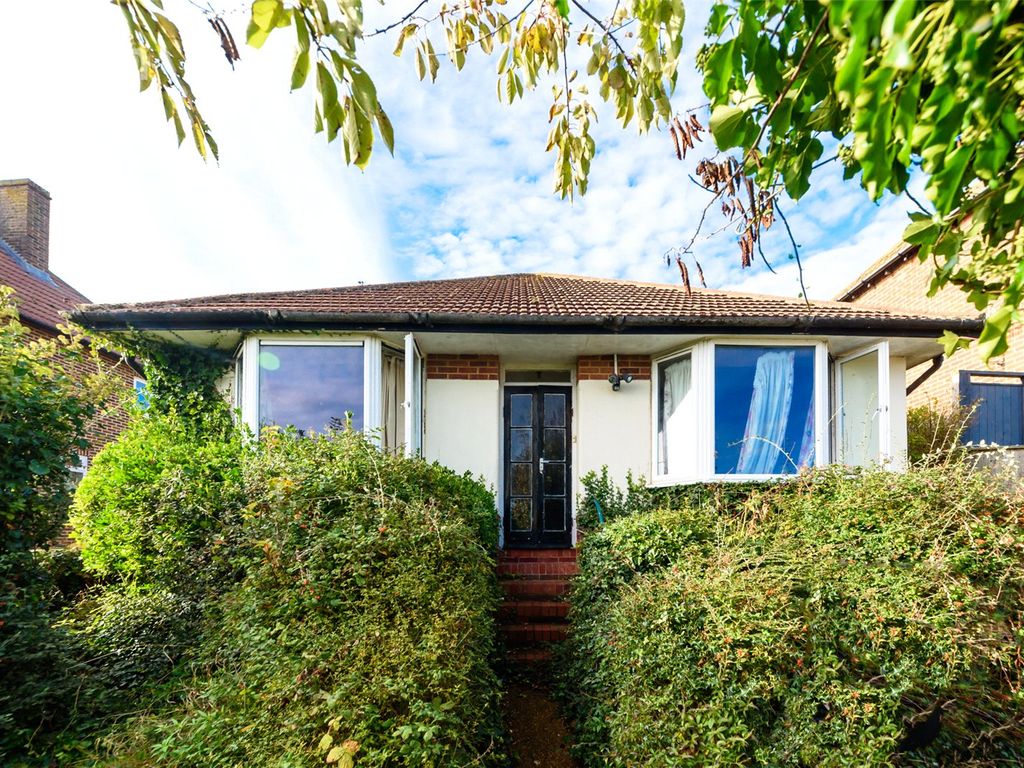 2 bed bungalow for sale in Lenham Avenue, Saltdean, Brighton, East