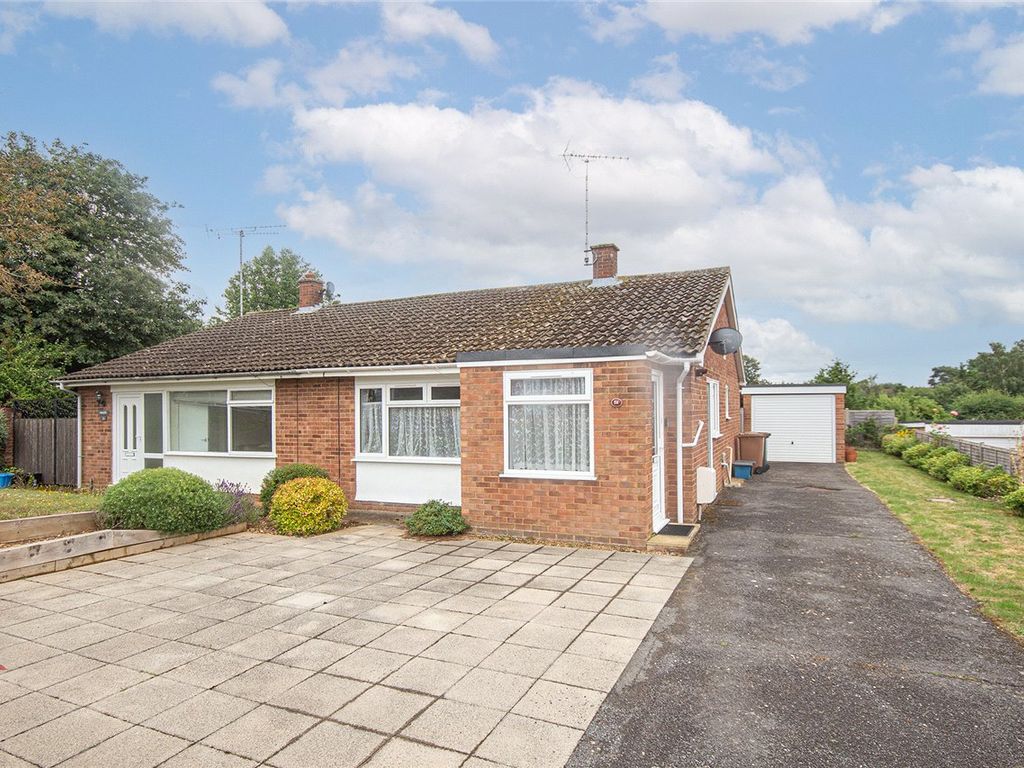 2 bed bungalow for sale in Hazelmere Road, Stevenage, Hertfordshire SG2 Zoopla