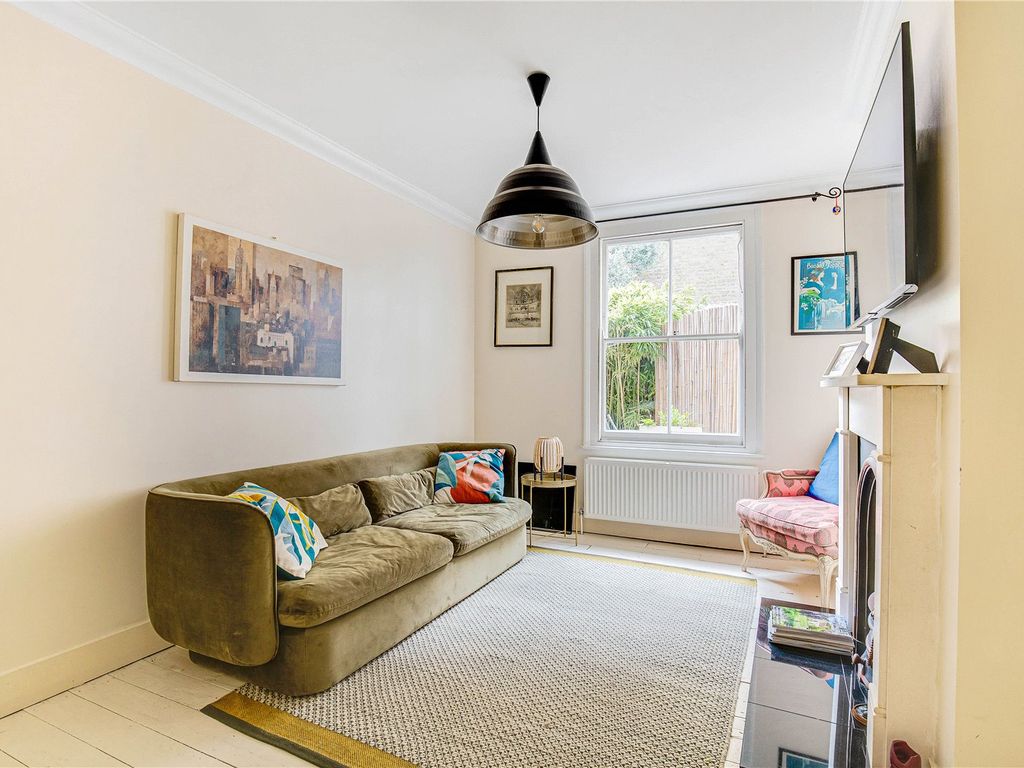 Hazlebury Road, Fulham, London SW6  