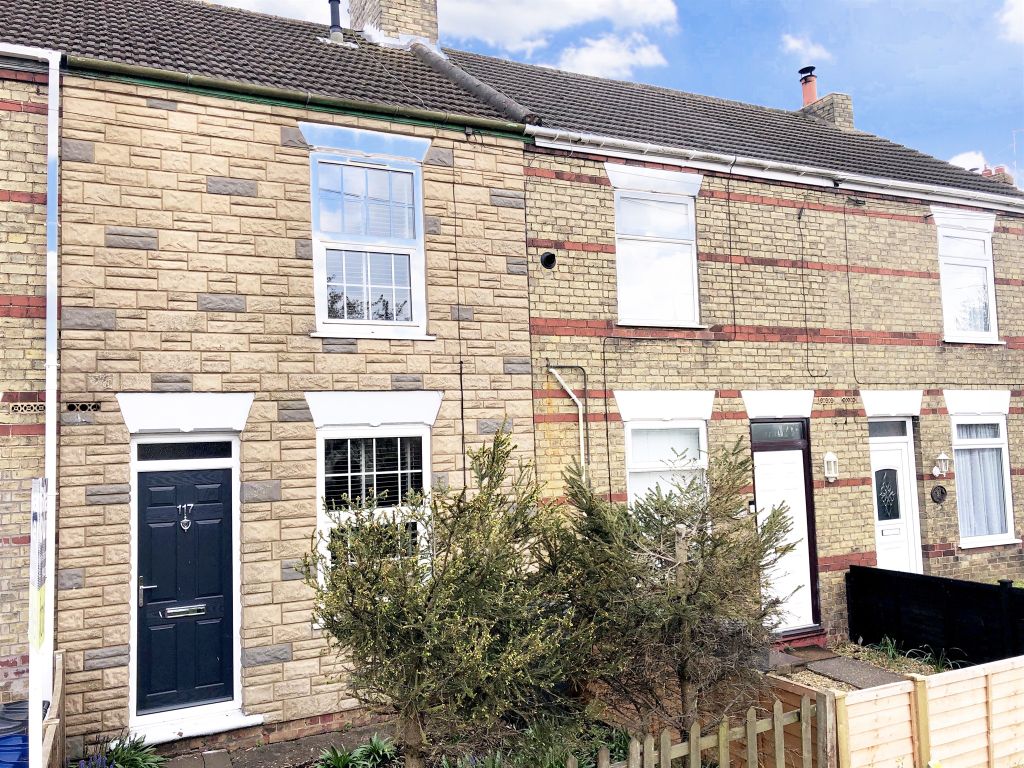 3 bed terraced house for sale in Broadway, Yaxley, Peterborough PE7