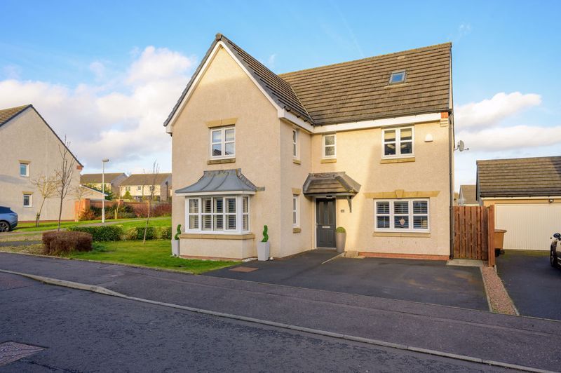 5 bed detached house for sale in Macgregor Road, Dunfermline KY11, £