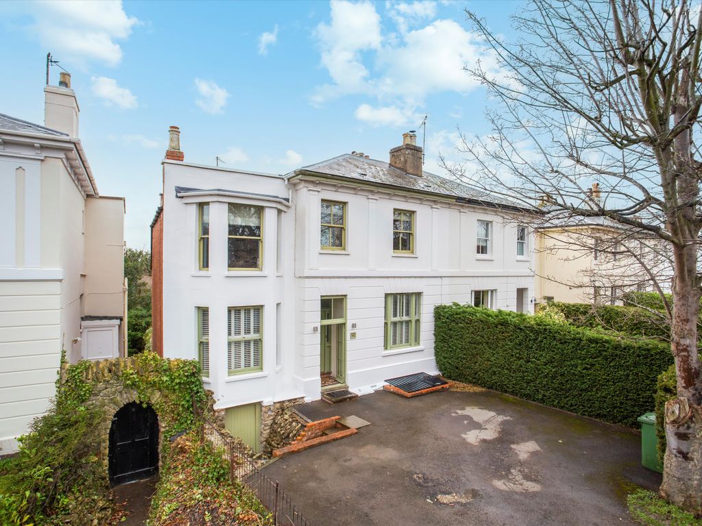 6 bed semidetached house for sale in Leckhampton Road, Cheltenham