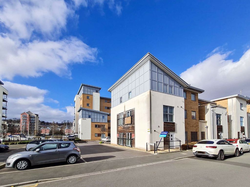 1 bed flat for sale in Mizzen Court, Portishead, Bristol BS20 Zoopla
