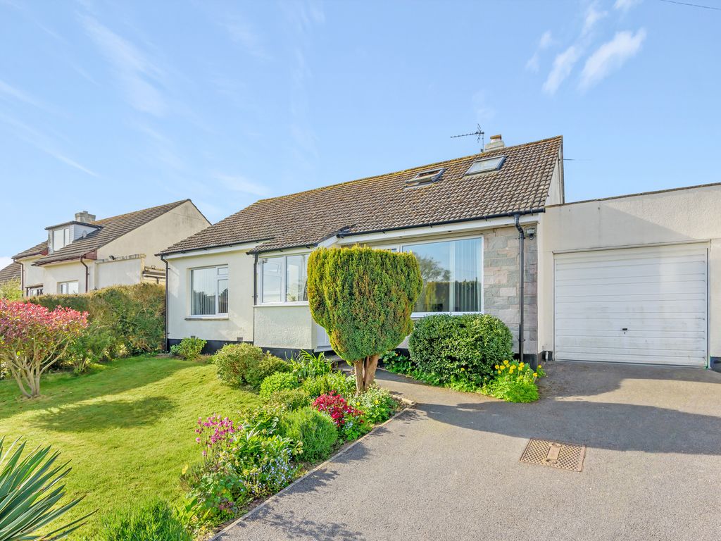 4 bed detached bungalow for sale in Droridge, Dartington, Totnes TQ9