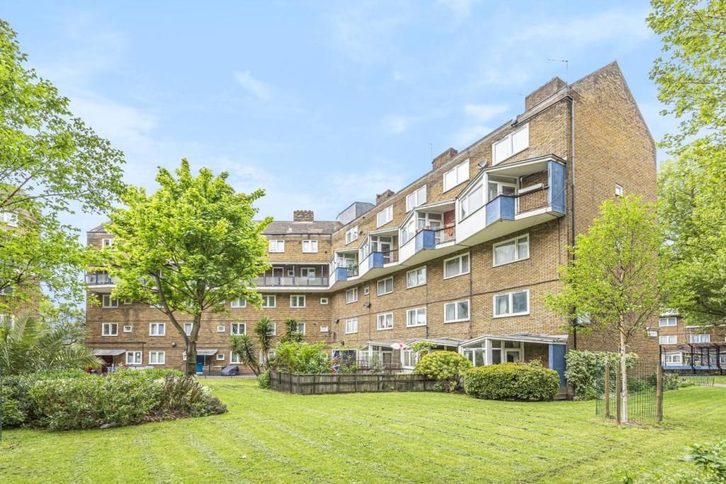 3 bed flat to rent in Burbage Close, London SE1 Zoopla