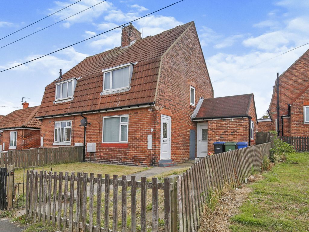 2 bed semidetached house for sale in Laburnum Crescent, Peterlee SR8