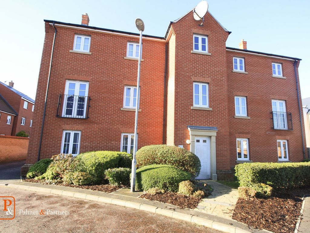 2 bed flat to rent in Kirk Way, Colchester, Essex CO4, £1,000 pcm Zoopla