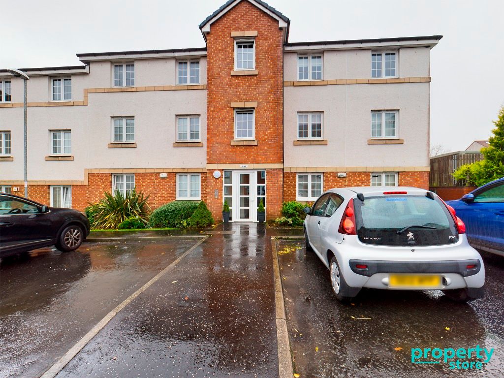 3 bed flat to rent in Kirktonholme Gardens, East Kilbride, South
