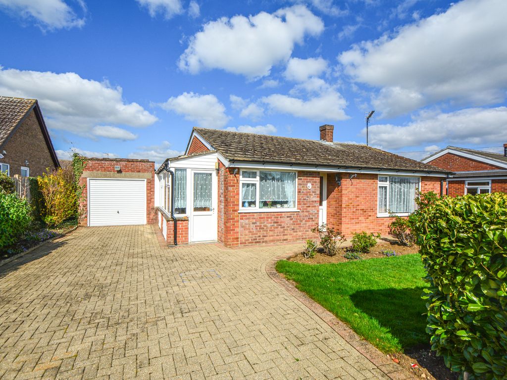 3 bed detached bungalow for sale in Aversley Road, Sawtry PE28 Zoopla