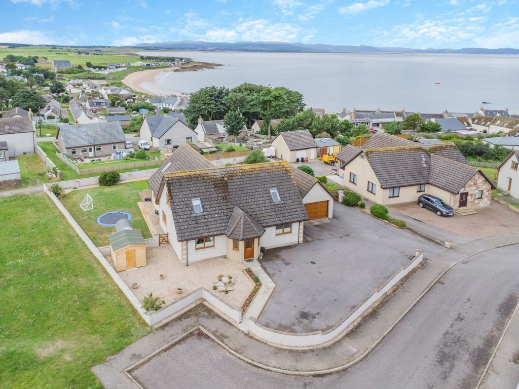 5 bed detached house for sale in Castle Wynd, Portmahomack, Tain IV20