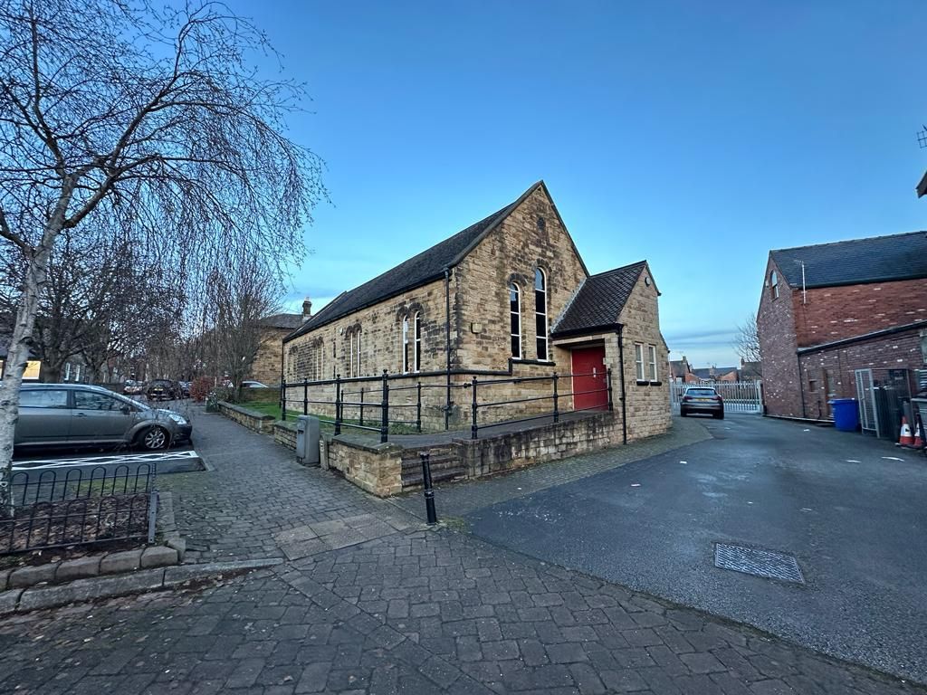 Office to let in High Street, Staveley, Chesterfield S43, £25,000 pa