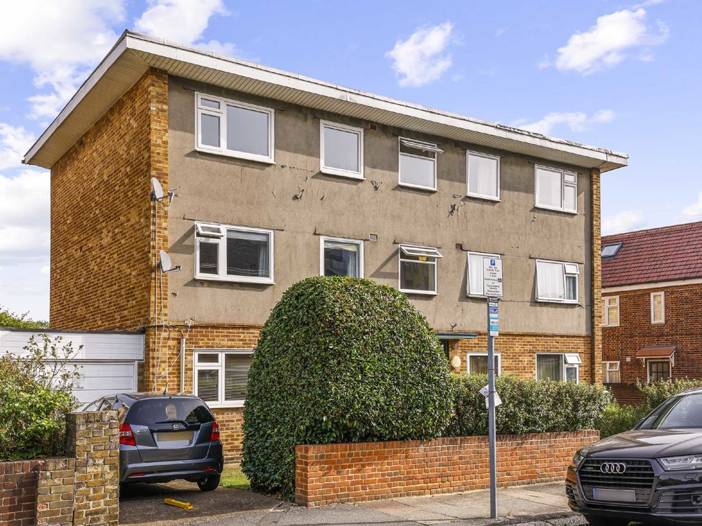 1 bed flat for sale in South Park Road, London SW19, £350,000 Zoopla