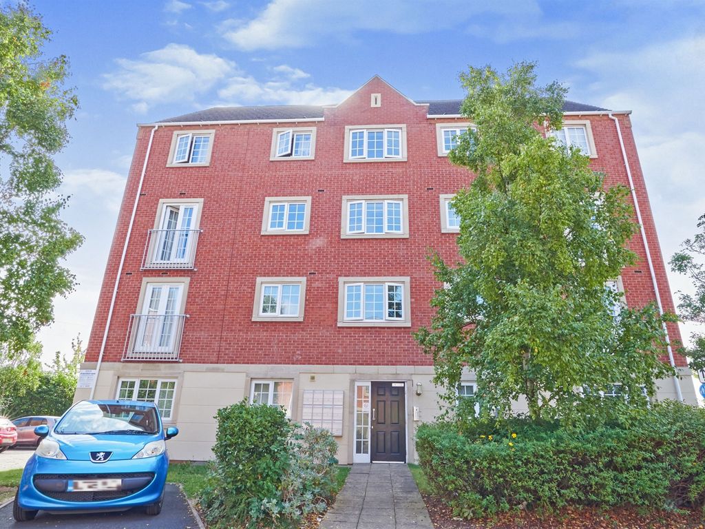 2 bed flat for sale in Columbus Avenue, Brierley Hill DY5 Zoopla