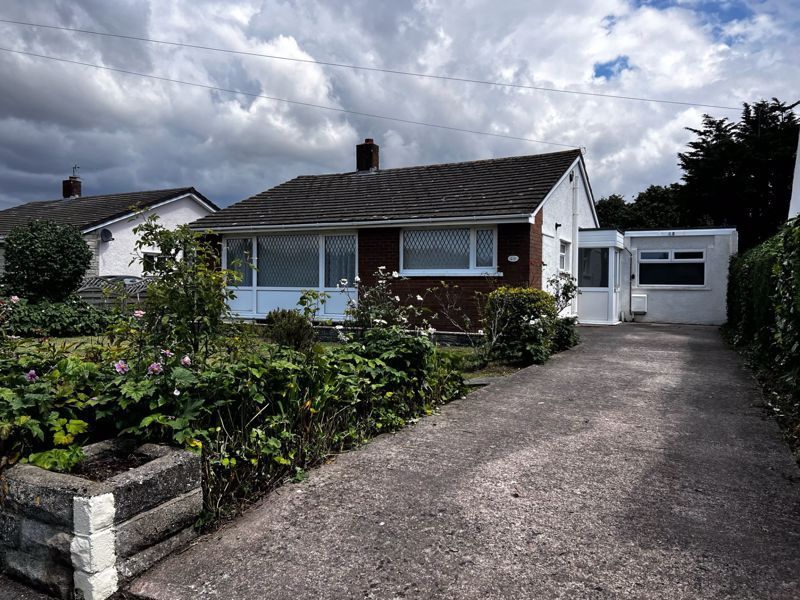 2 bed detached bungalow for sale in Fonmon Road, Rhoose, Barry CF62 Zoopla