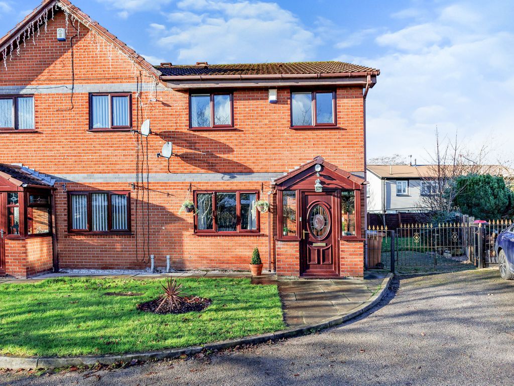 3 bed semidetached house for sale in Edgewater, Salford M5 Zoopla