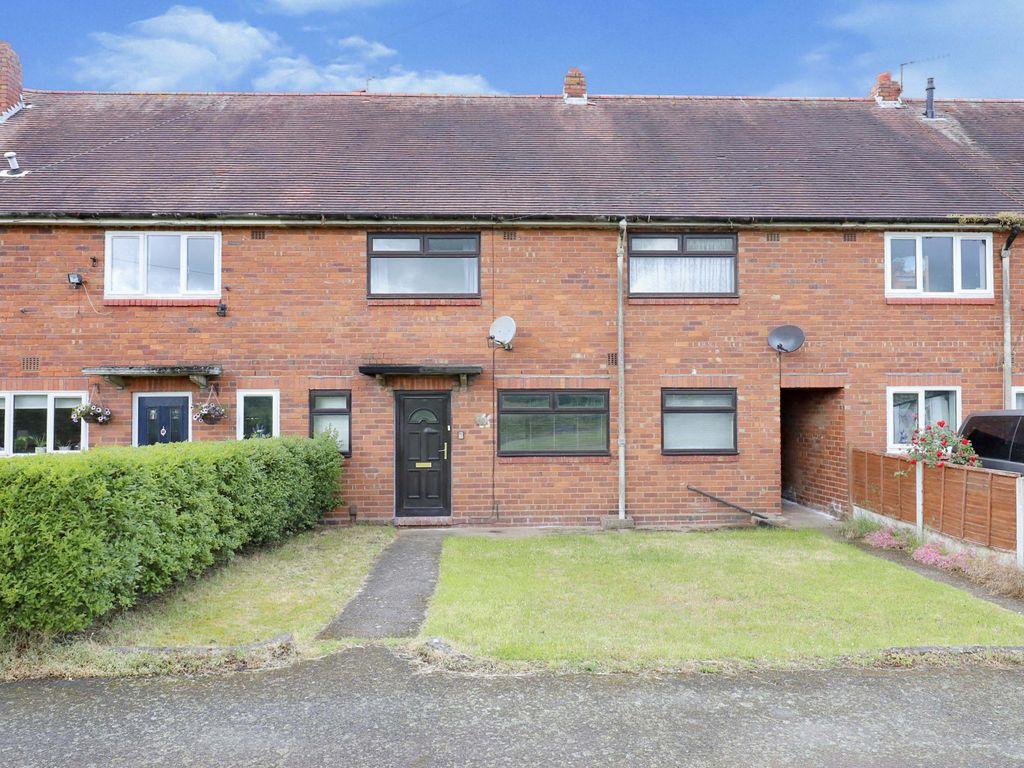 4 bed end terrace house for sale in Whittall Drive West, Kidderminster