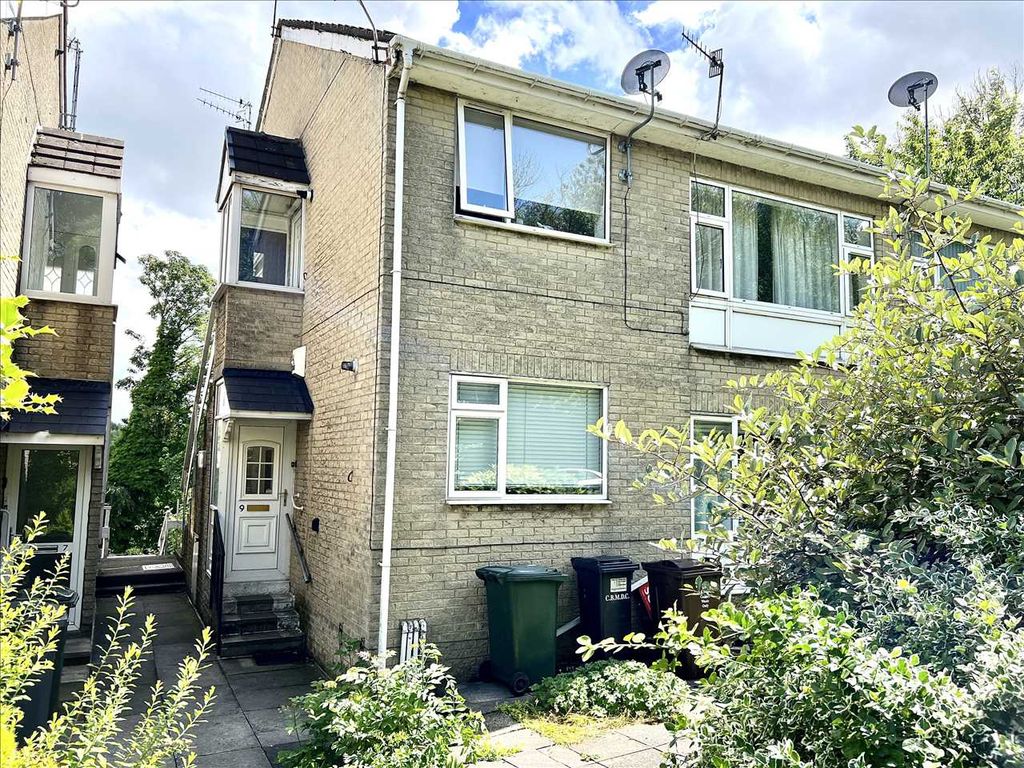 2 bed to rent in St. Michaels Close, Bingley, Bingley BD16