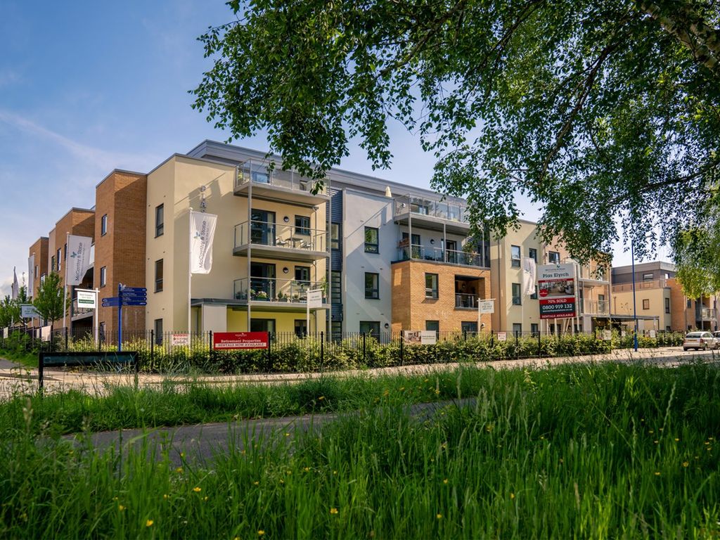 2 bed property to rent in Tudor Street, Abergavenny NP7, £2,150 pcm