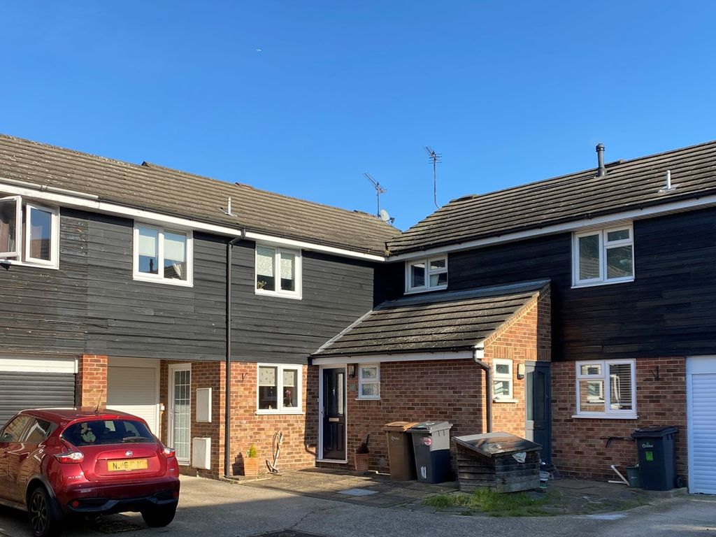 4 bed terraced house for sale in Tythe Close, Springfield, Chelmsford CM1 Zoopla
