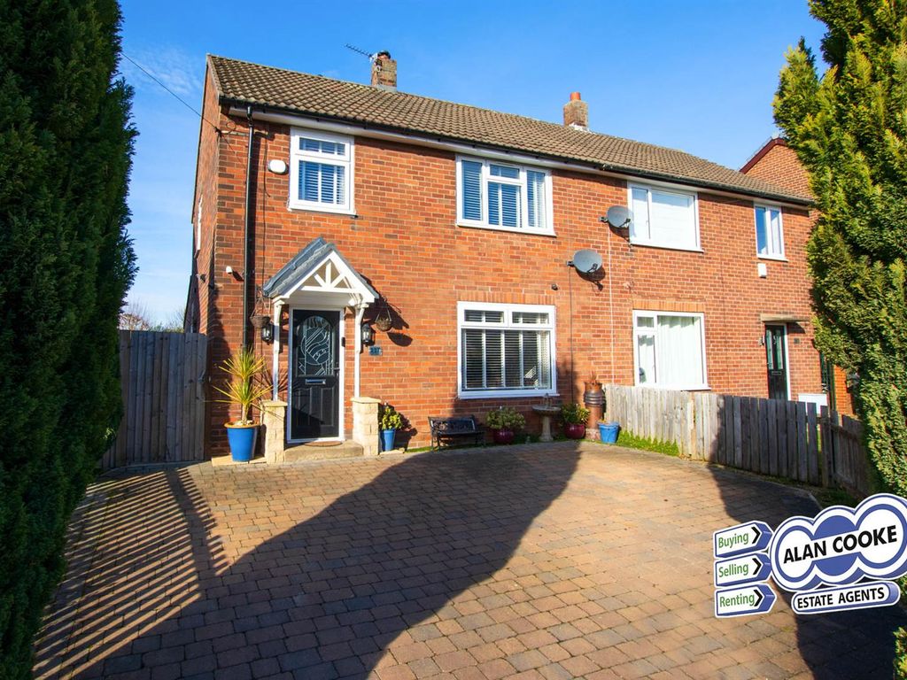 4 bed semidetached house for sale in Church Avenue, Meanwood, Leeds LS6 Zoopla