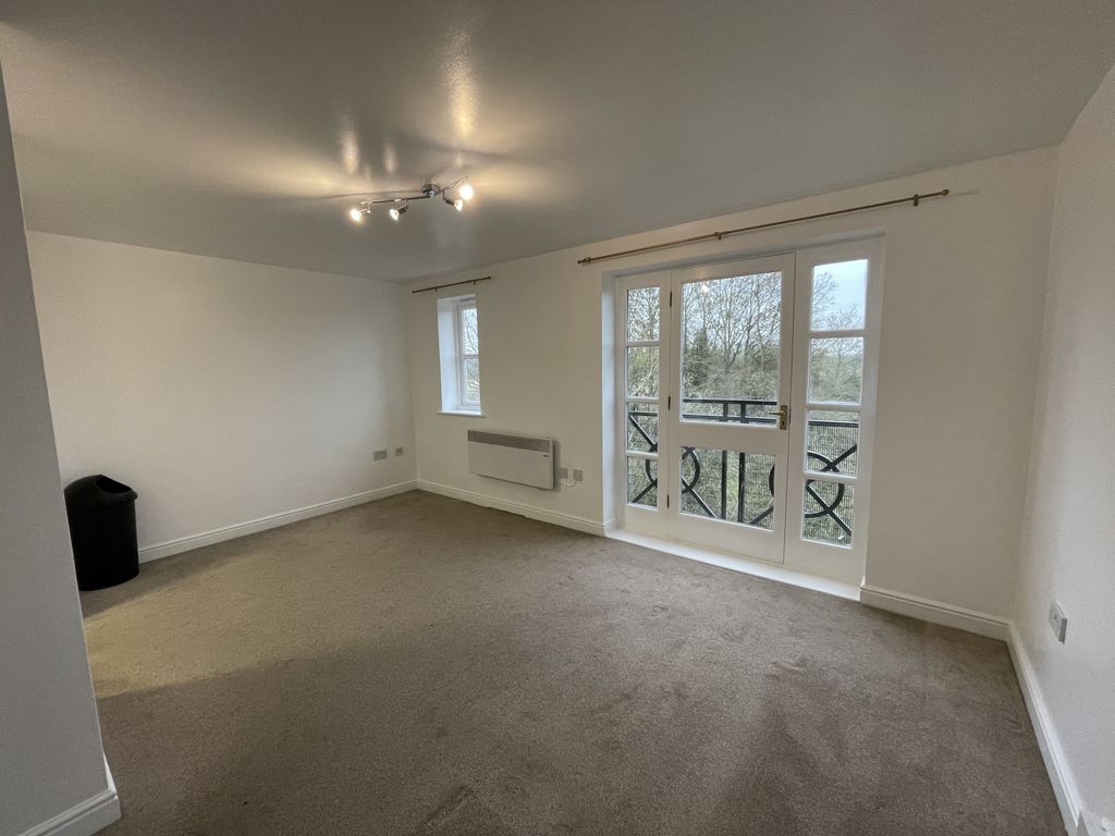 2 bed flat to rent in Riverbank Way, Ashford TN24 Zoopla