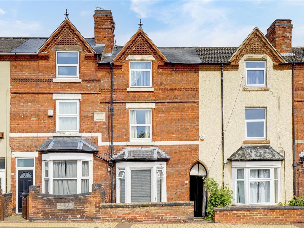 3 bed terraced house for sale in Annesley Road, Hucknall