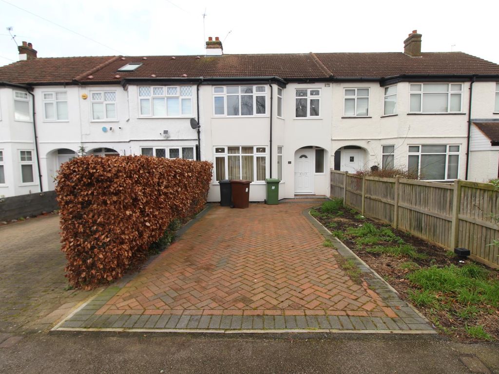 3 bed terraced house for sale in Dove Lane, Potters Bar EN6, £495,000