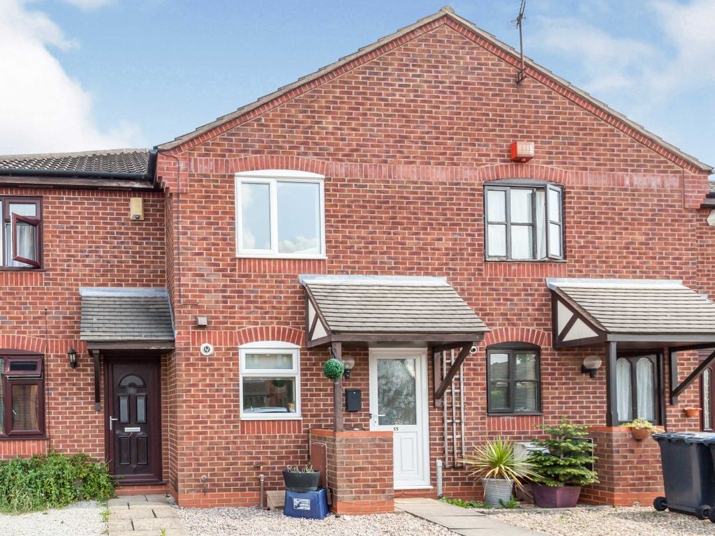 2 bed terraced house to rent in Wensum Close, Hinckley, Leicestershire